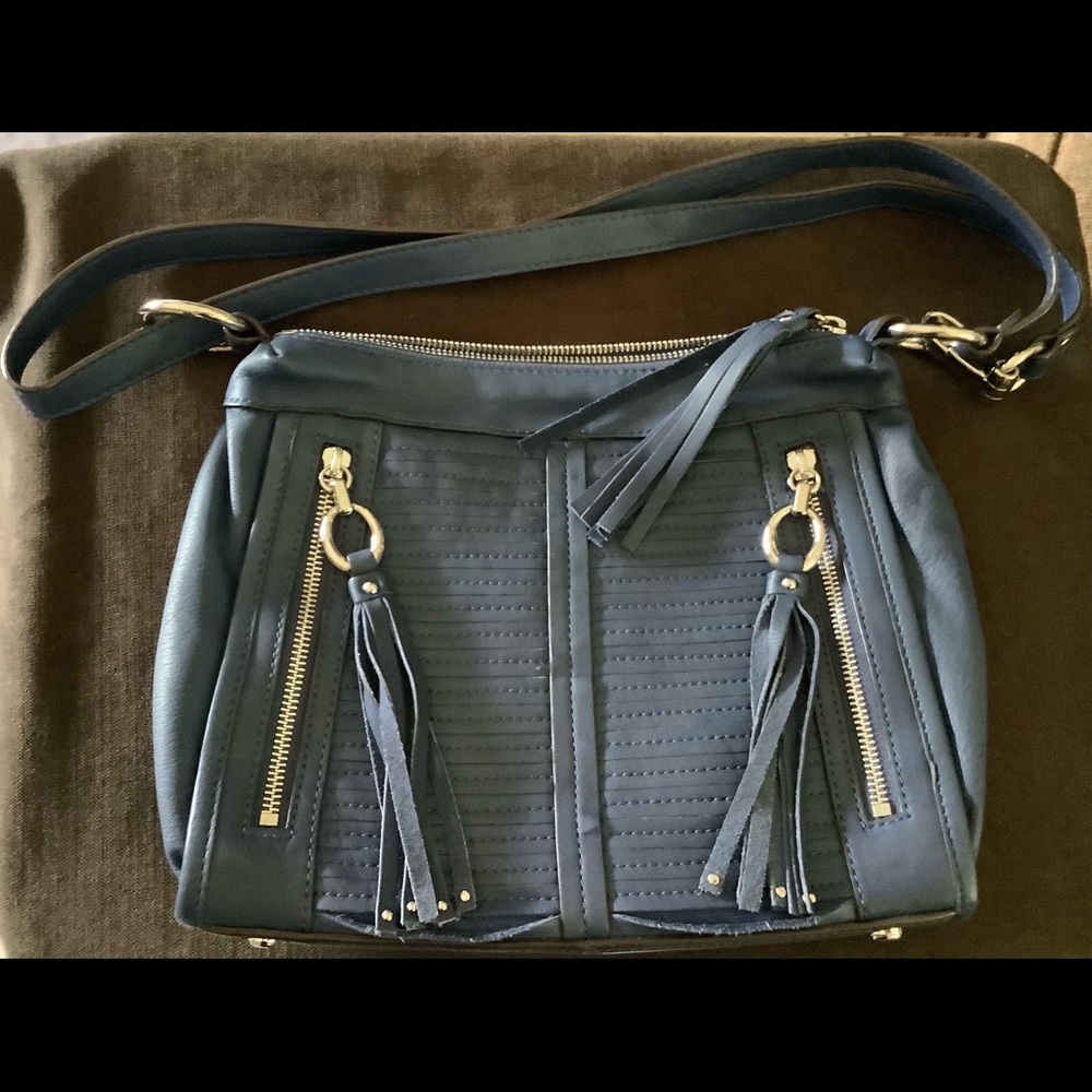 B Makowsky shoulder bag